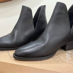 Charm Double-V Ankle Bootie (Women)
Free People